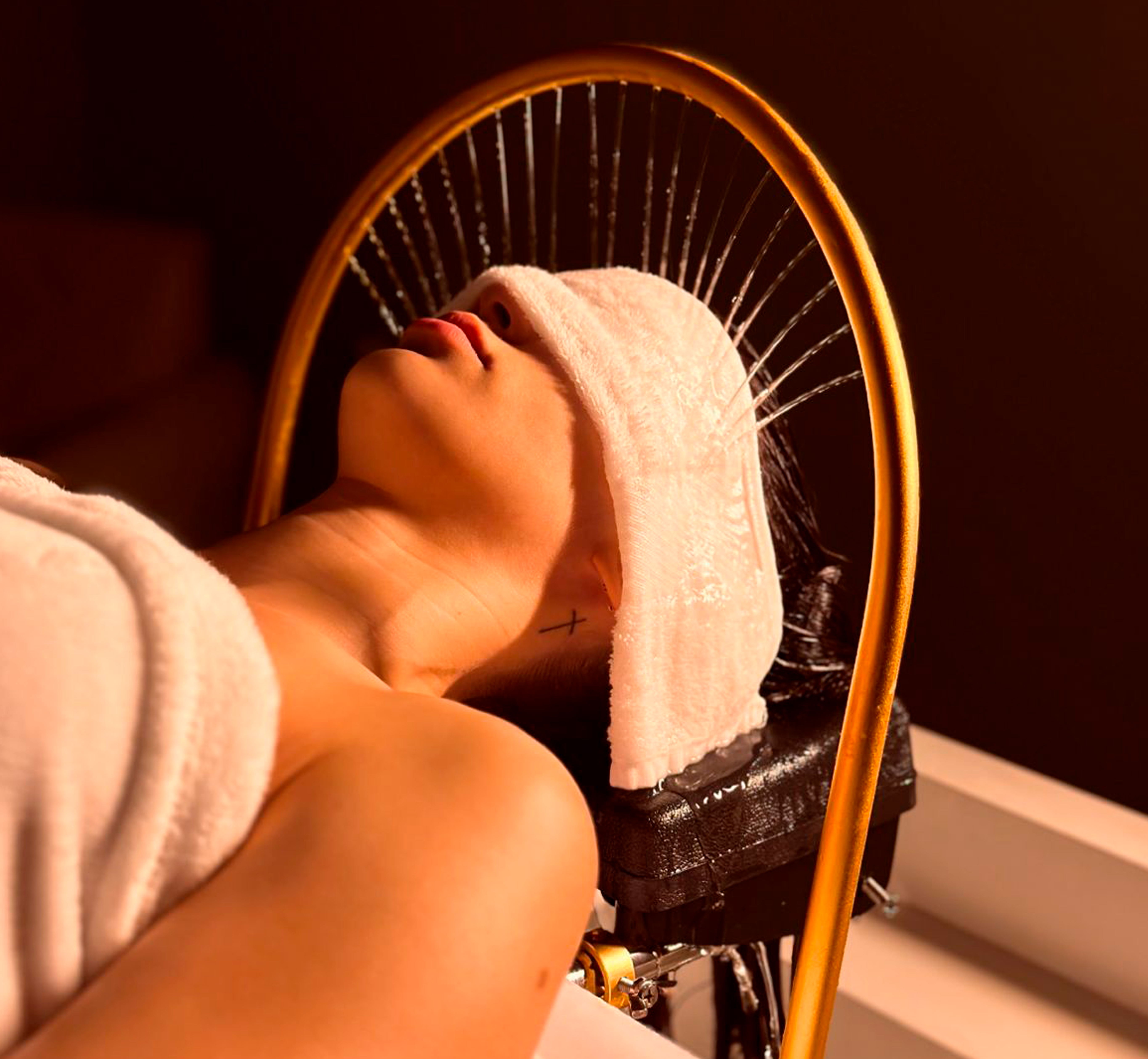 Tratamento Head Spa - A melhor experiência